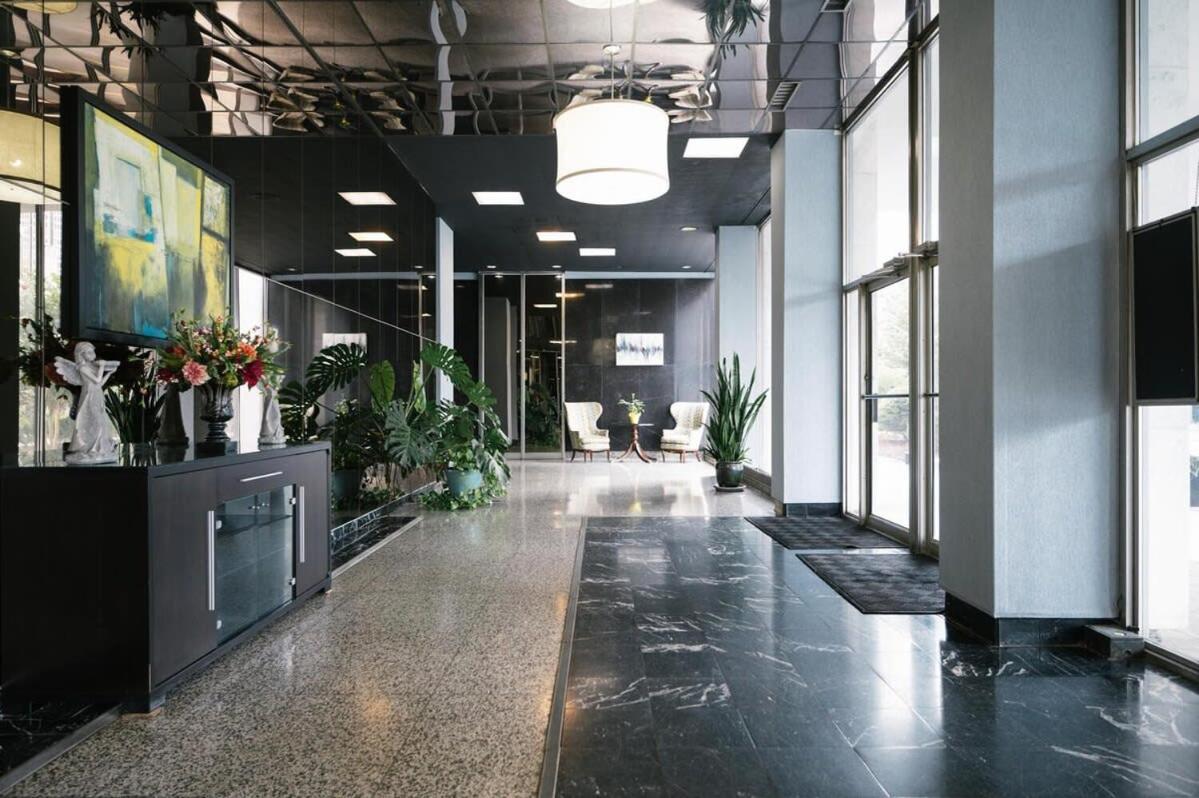 Downtown Atlanta Excellent View! Onsite Parking 1904 Villa Exterior photo